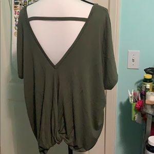 Green Express Short Sleeve Tee Open Back